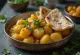 Gatte med potatis, serverad med färsk koriander