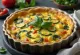 Vegansk quiche på kikärtsmjöl skuren i bitar