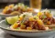 Taco al Pastor i majstortilla med marinerat kött och ananas