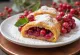 Vinbärsstrudel serverad