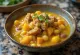 Locro criollo, rik köttsoppa med grönsaker och bönor